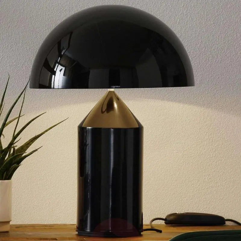 Lampe de Table Led au Design moderne et Simple pour chambre à coucher, lampes nordiques de luxe en or, lampe de chevet pour salon, décoration de maison haut de gamme directionnelle Sunova Home